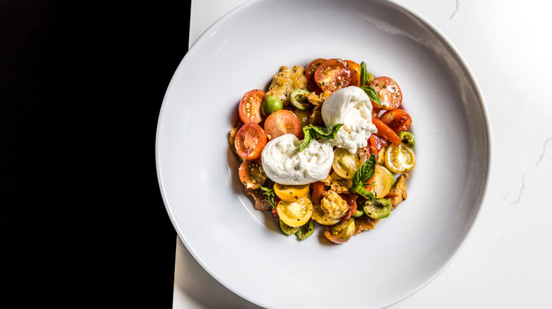 <b>Voco The Clair Cincinnati Downtown Restaurant</b>. Images powered by <a href="https://www.leonardoworldwide.com/" title="Leonardo Worldwide" target="_blank">Leonardo</a>.