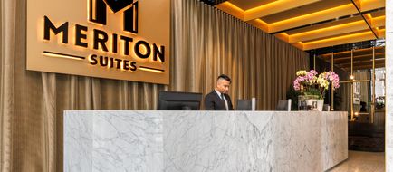 Meriton Suites Melbourne Lobby