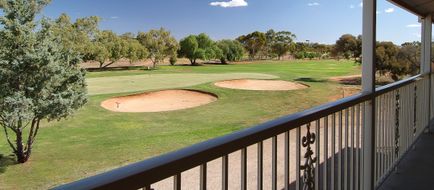 Standpipe Golf Motor Inn Exterior