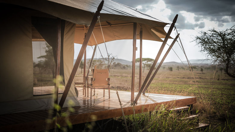 <b>Singita Mara River Tented Camp Room</b>. Images powered by <a href="https://www.leonardoworldwide.com/" title="Leonardo Worldwide" target="_blank">Leonardo</a>.