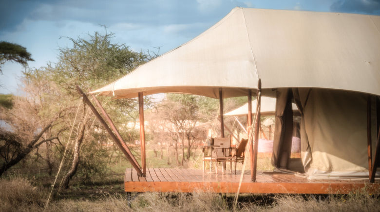 <b>Singita Mara River Tented Camp Exterior</b>. Images powered by <a href="https://www.leonardoworldwide.com/" title="Leonardo Worldwide" target="_blank">Leonardo</a>.