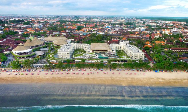 Sheraton Bali Kuta Resort Exterior