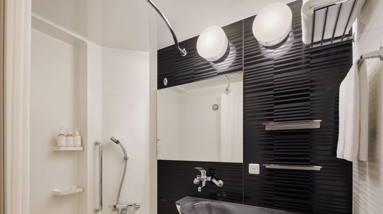 <b>Four Points Flex by Sheraton Osaka Umeda Room</b>. Images powered by <a href="https://www.leonardoworldwide.com/" title="Leonardo Worldwide" target="_blank">Leonardo</a>.