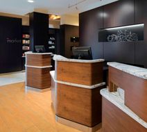 Courtyard Marriott Indianapolis Downtown Lobby