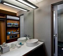 aloft Tulsa Downtown Room
