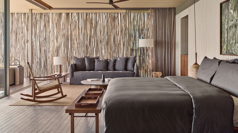 <b>Patina Maldives, Fari Islands Room</b>. Images powered by <a href="https://www.leonardoworldwide.com/" title="Leonardo Worldwide" target="_blank">Leonardo</a>.