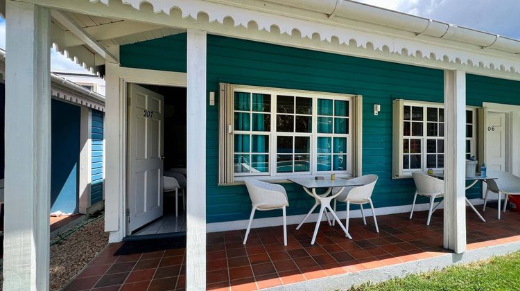 voco Surfside Aruba Exterior