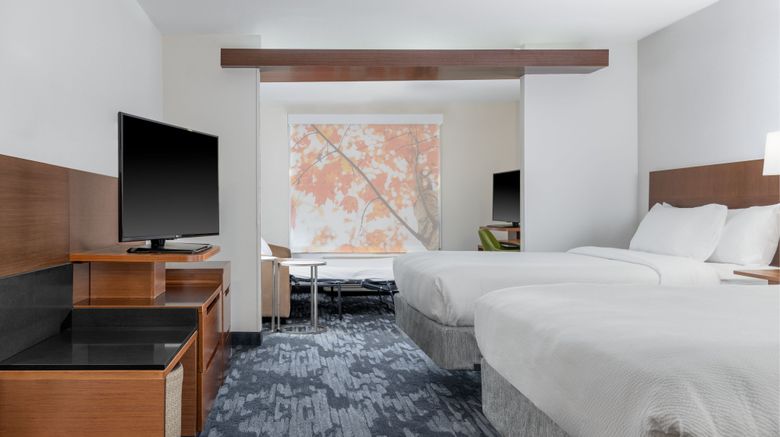 <b>Fairfield Inn & Suites Martinsburg Suite</b>. Images powered by <a href="https://www.leonardoworldwide.com/" title="Leonardo Worldwide" target="_blank">Leonardo</a>.