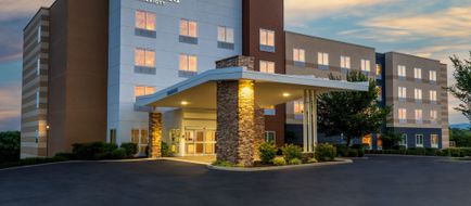 Fairfield Inn & Suites Martinsburg Exterior
