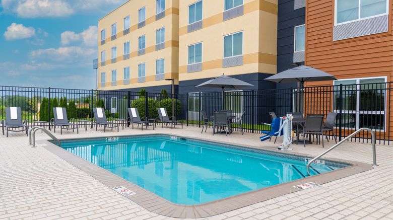 <b>Fairfield Inn & Suites Martinsburg Pool</b>. Images powered by <a href="https://www.leonardoworldwide.com/" title="Leonardo Worldwide" target="_blank">Leonardo</a>.