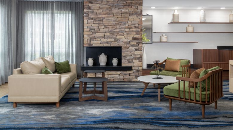 <b>Fairfield Inn & Suites Martinsburg Lobby</b>. Images powered by <a href="https://www.leonardoworldwide.com/" title="Leonardo Worldwide" target="_blank">Leonardo</a>.