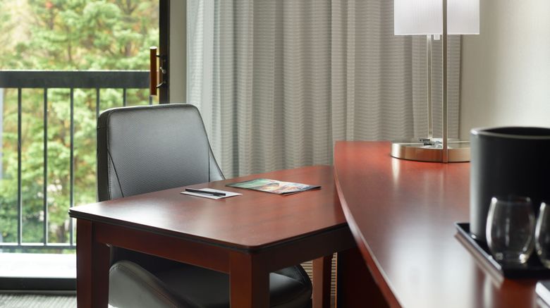 <b>Courtyard by Marriott Nashville Airport Suite</b>. Images powered by <a href="https://www.leonardoworldwide.com/" title="Leonardo Worldwide" target="_blank">Leonardo</a>.