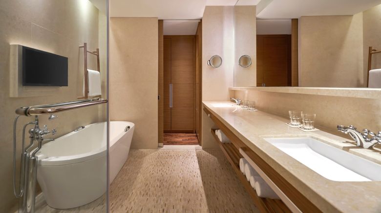<b>JW Marriott Hotel & Suites Saigon Room</b>. Images powered by <a href="https://www.leonardoworldwide.com/" title="Leonardo Worldwide" target="_blank">Leonardo</a>.