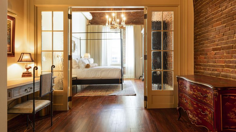 <b>Hotel Cleo, a Tribute Portfolio Hotel Suite</b>. Images powered by <a href="https://www.leonardoworldwide.com/" title="Leonardo Worldwide" target="_blank">Leonardo</a>.