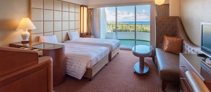 Kariyushi Beach Resort Ocean Spa Exterior