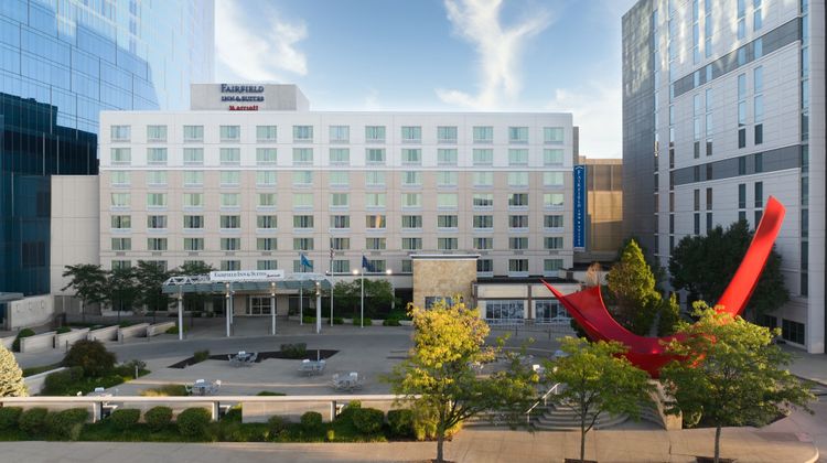Fairfield Inn & Suites Indianapolis Dtwn Exterior