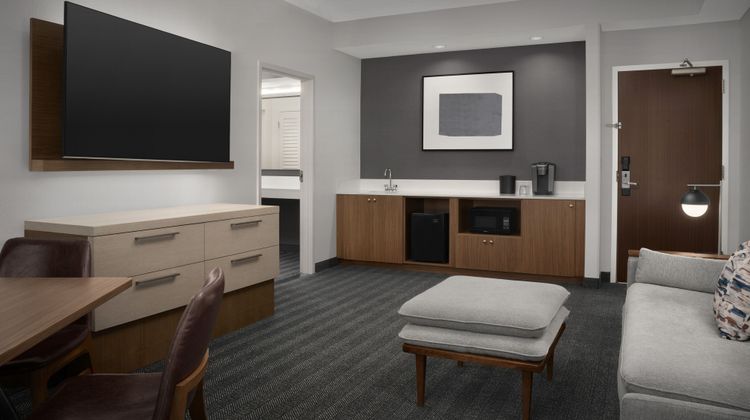 Courtyard by Marriott Addison Quorum Suite