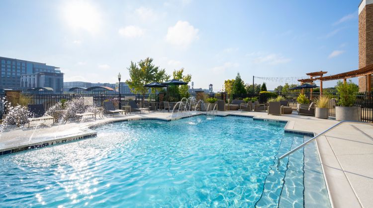 Courtyard Columbus/PhenixCity Riverfront Pool