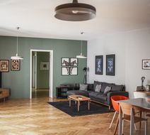 The Circus Apartments Room