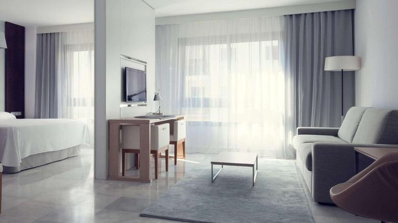 <b>Suittes Hotel Algeciras Room</b>. Images powered by <a href="https://www.leonardoworldwide.com/" title="Leonardo Worldwide" target="_blank">Leonardo</a>.