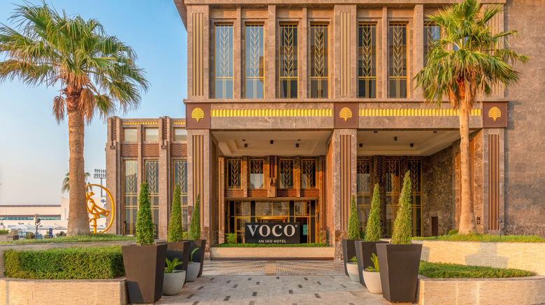 voco Doha West Bay Suites Exterior. Images powered by <a href="https://www.leonardoworldwide.com" target="_blank" rel="noopener">Leonardo</a>.
