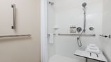 Candlewood Suites McPherson Room