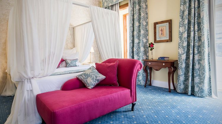 CS Vintage House Hotel Suite
