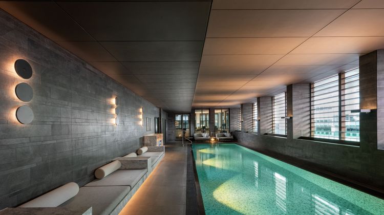 Adelaide Marriott Hotel Pool