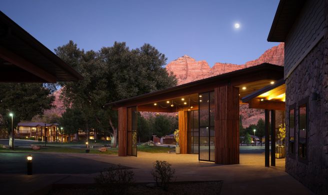 The Red Cliffs Lodge Zion Exterior
