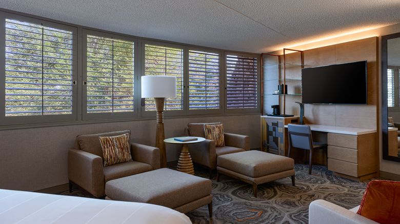<b>Marriott Phoenix Resort Tempe at The Buttes Room</b>. Images powered by <a href="https://www.leonardoworldwide.com/" title="Leonardo Worldwide" target="_blank">Leonardo</a>.