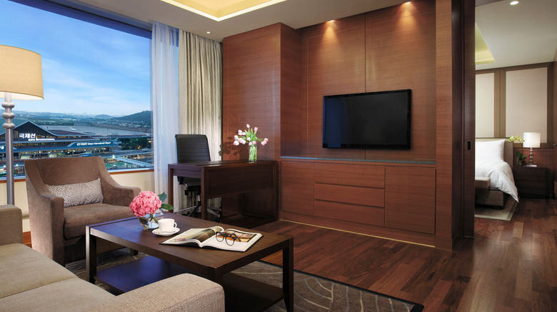 <b>Lotte City Hotel Gimpo Airport Suite</b>. Images powered by <a href="https://www.leonardoworldwide.com/" title="Leonardo Worldwide" target="_blank">Leonardo</a>.
