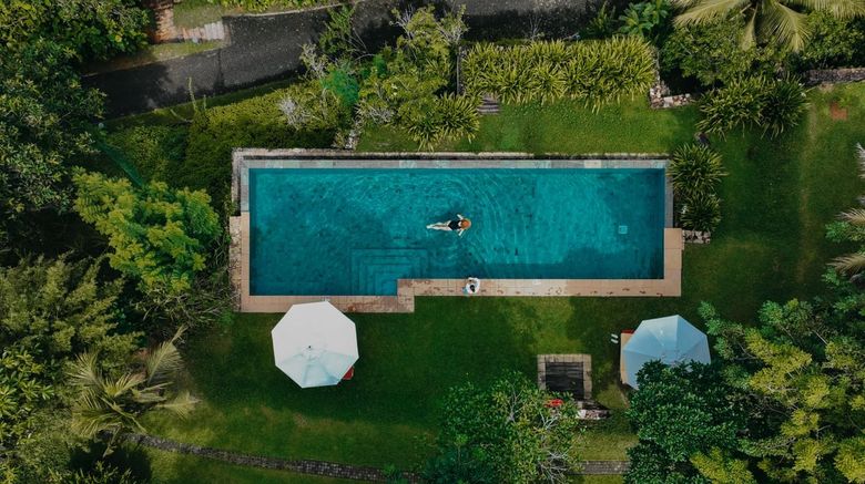 <b>Cape Weligama Pool</b>. Images powered by <a href="https://www.leonardoworldwide.com/" title="Leonardo Worldwide" target="_blank">Leonardo</a>.