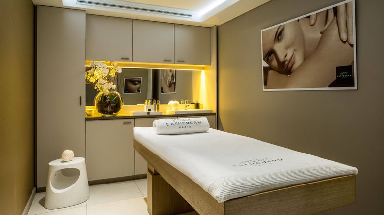 <b>Renaissance Aix-en-Provence Hotel Spa</b>. Images powered by <a href="https://www.leonardoworldwide.com/" title="Leonardo Worldwide" target="_blank">Leonardo</a>.