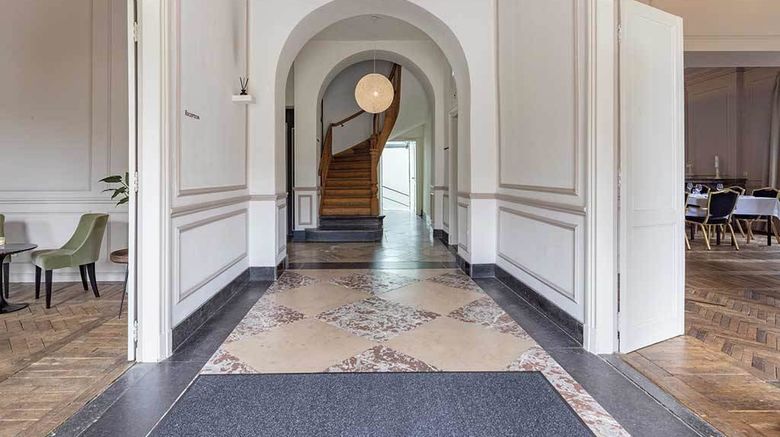 <b>Fletcher Hotel Chateau de Raay Lobby</b>. Images powered by <a href="https://www.leonardoworldwide.com/" title="Leonardo Worldwide" target="_blank">Leonardo</a>.