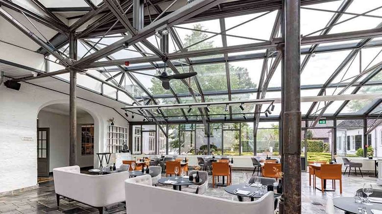 <b>Fletcher Hotel Chateau de Raay Restaurant</b>. Images powered by <a href="https://www.leonardoworldwide.com/" title="Leonardo Worldwide" target="_blank">Leonardo</a>.