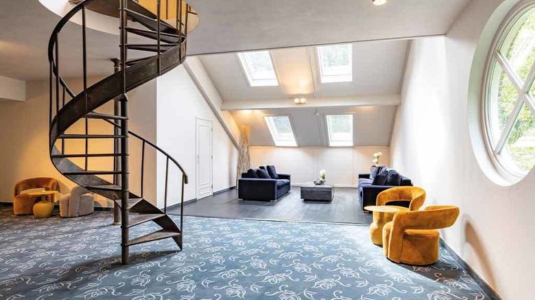 <b>Fletcher Hotel Chateau de Raay Lobby</b>. Images powered by <a href="https://www.leonardoworldwide.com/" title="Leonardo Worldwide" target="_blank">Leonardo</a>.