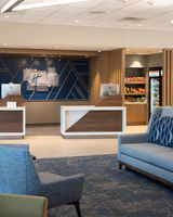 Holiday Inn Express & Suites-Eglin Area
