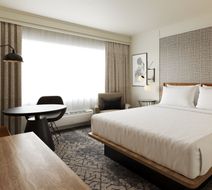 Sheraton Augusta Hotel Room