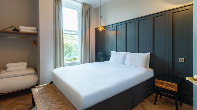 <b>Hy Hotel Room</b>. Images powered by <a href="https://www.leonardoworldwide.com/" title="Leonardo Worldwide" target="_blank">Leonardo</a>.