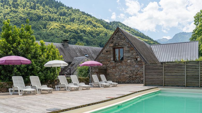 <b>Domaine de la Vallee Pool</b>. Images powered by <a href="https://www.leonardoworldwide.com/" title="Leonardo Worldwide" target="_blank">Leonardo</a>.