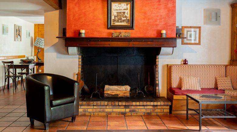 <b>Domaine de la Vallee Lobby</b>. Images powered by <a href="https://www.leonardoworldwide.com/" title="Leonardo Worldwide" target="_blank">Leonardo</a>.