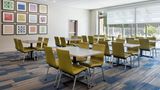 Holiday Inn Express & Stes Madison West Meeting