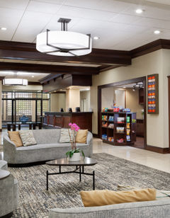 Holiday Inn National Airport