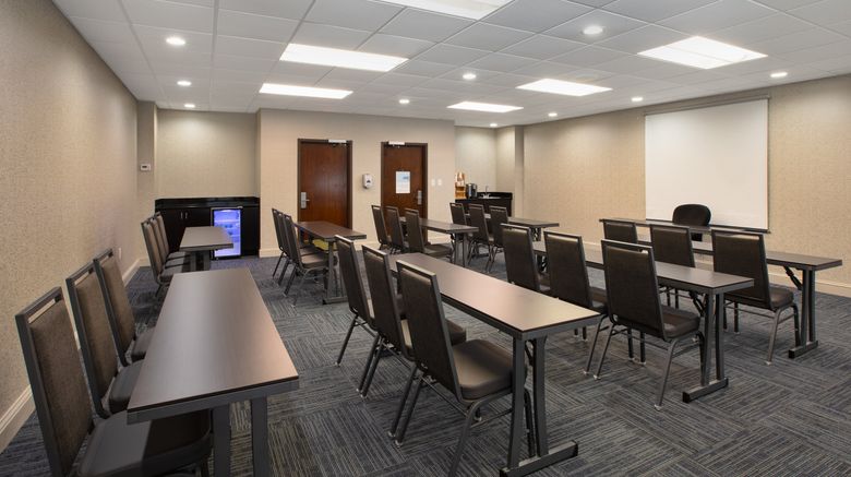 <b>Holiday Inn Express/Suites I-26 & US 29 Meeting</b>. Images powered by <a href="https://www.leonardoworldwide.com/" title="Leonardo Worldwide" target="_blank">Leonardo</a>.
