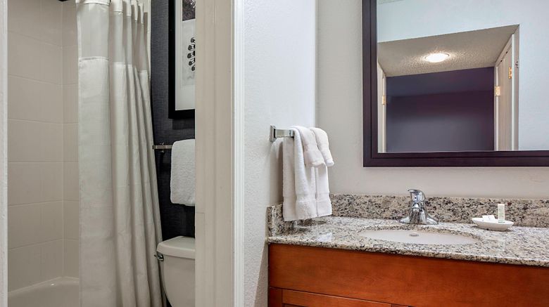 <b>Residence Inn by Marriott Las Colinas Room</b>. Images powered by <a href="https://www.leonardoworldwide.com/" title="Leonardo Worldwide" target="_blank">Leonardo</a>.