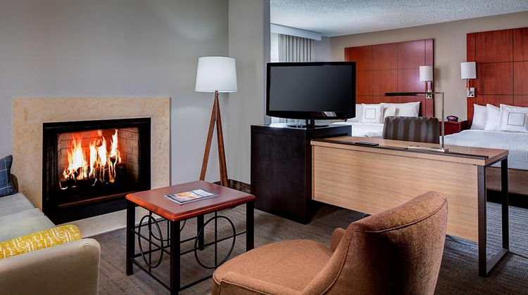 Residence Inn by Marriott Las Colinas Suite
