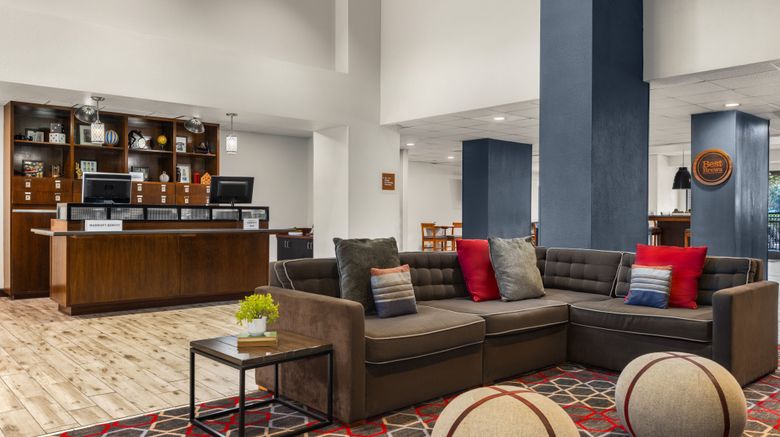 <b>Four Points by Sheraton Greensboro Arpt Lobby</b>. Images powered by <a href="https://www.leonardoworldwide.com/" title="Leonardo Worldwide" target="_blank">Leonardo</a>.