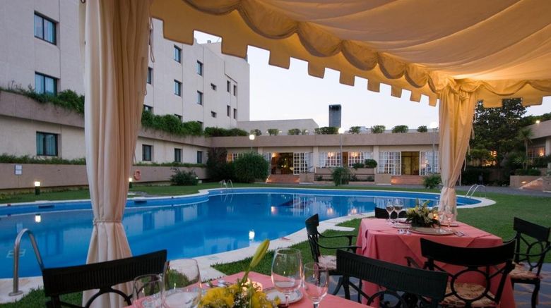 <b>Vegas Altas - Don Benito Pool</b>. Images powered by <a href="https://www.leonardoworldwide.com/" title="Leonardo Worldwide" target="_blank">Leonardo</a>.