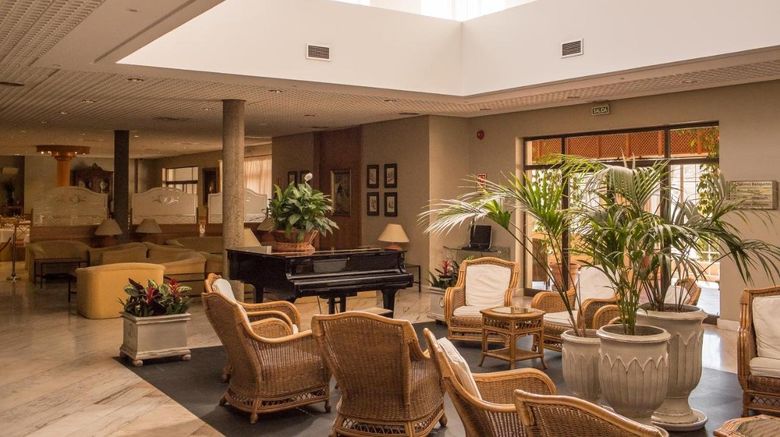 <b>Vegas Altas - Don Benito Lobby</b>. Images powered by <a href="https://www.leonardoworldwide.com/" title="Leonardo Worldwide" target="_blank">Leonardo</a>.