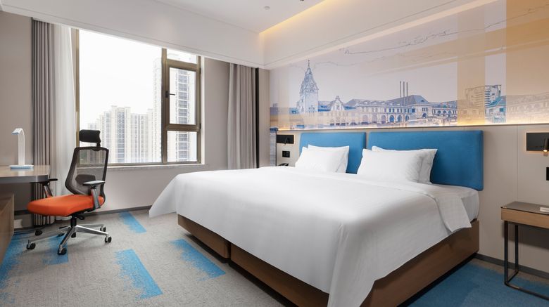 <b>Hampton Qingdao West Coast Room</b>. Images powered by <a href="https://www.leonardoworldwide.com/" title="Leonardo Worldwide" target="_blank">Leonardo</a>.